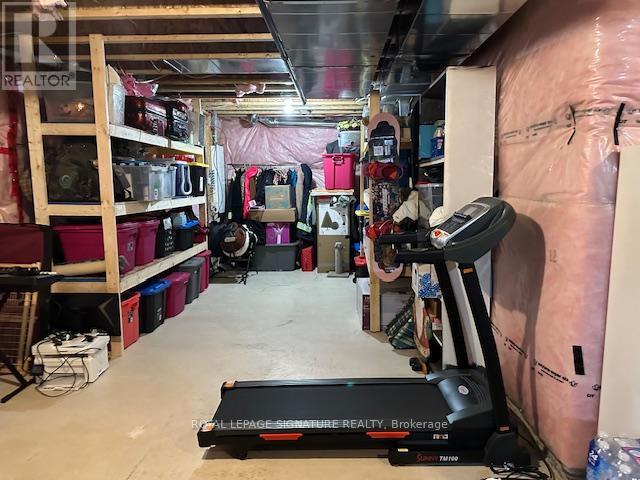 1317 Raspberry Terrace, Milton, Ontario  L9E 1N3 - Photo 33 - W12665452