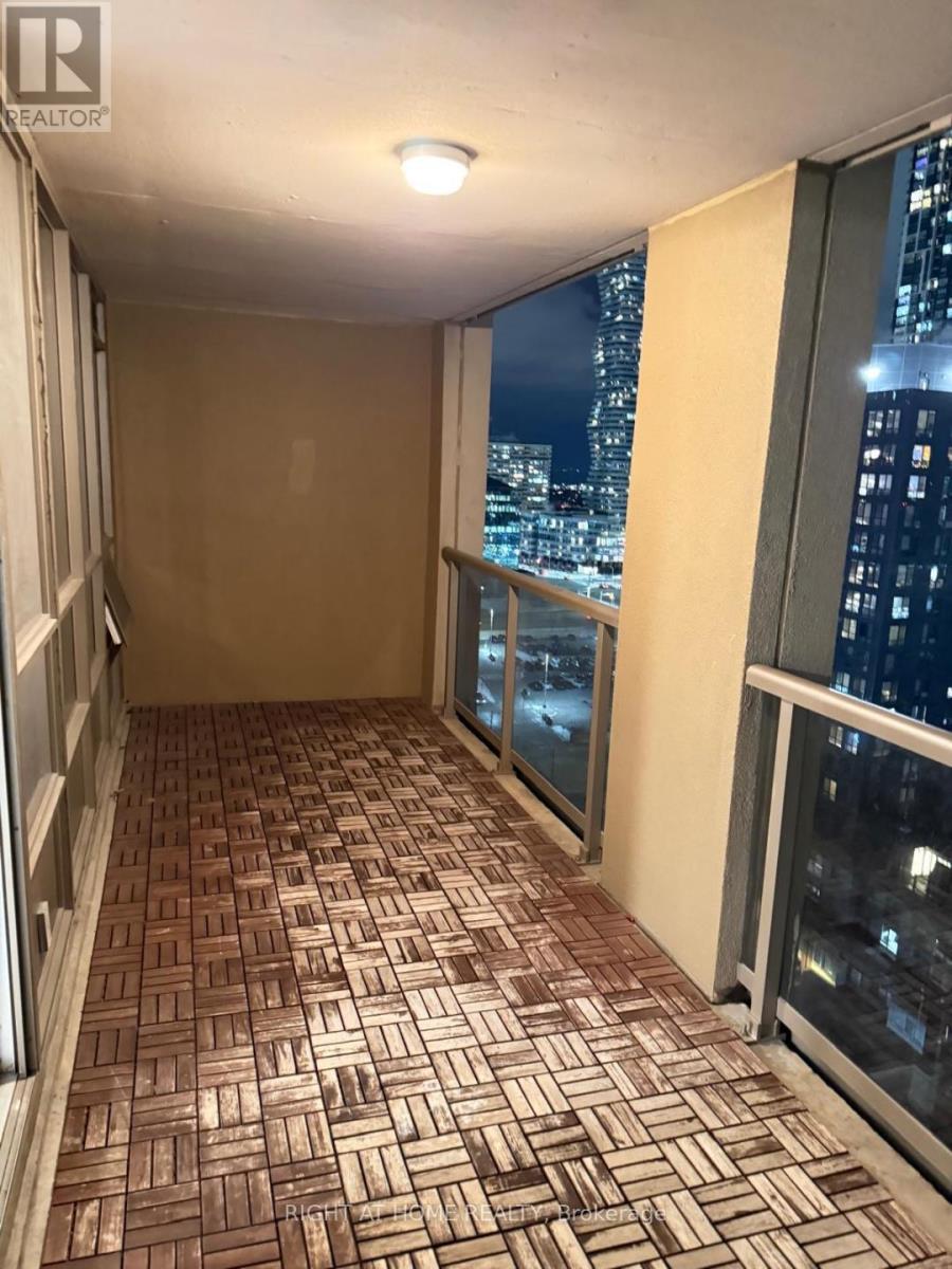 1803 - 4090 Living Arts Drive, Mississauga, Ontario  L5B 4M8 - Photo 13 - W12665488