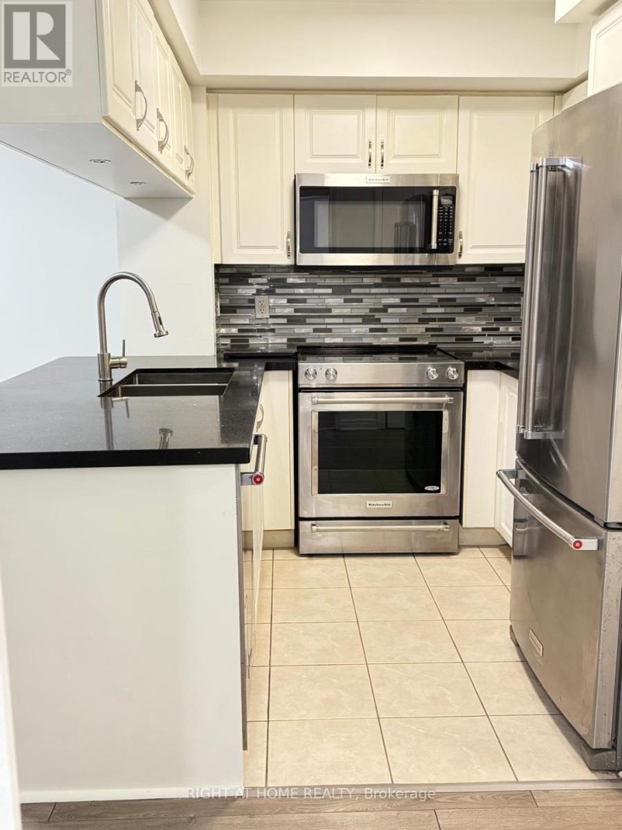 1803 - 4090 Living Arts Drive, Mississauga, Ontario  L5B 4M8 - Photo 4 - W12665488