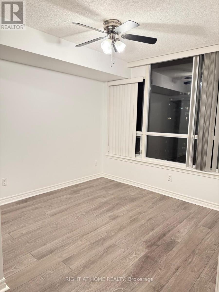 1803 - 4090 Living Arts Drive, Mississauga, Ontario  L5B 4M8 - Photo 8 - W12665488