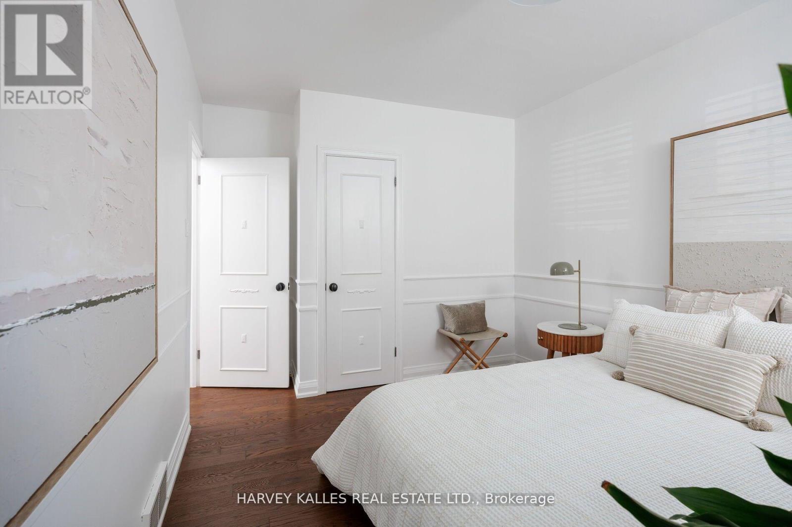 24 Cedarland Drive, Toronto, Ontario  M9A 2K2 - Photo 29 - W12665614