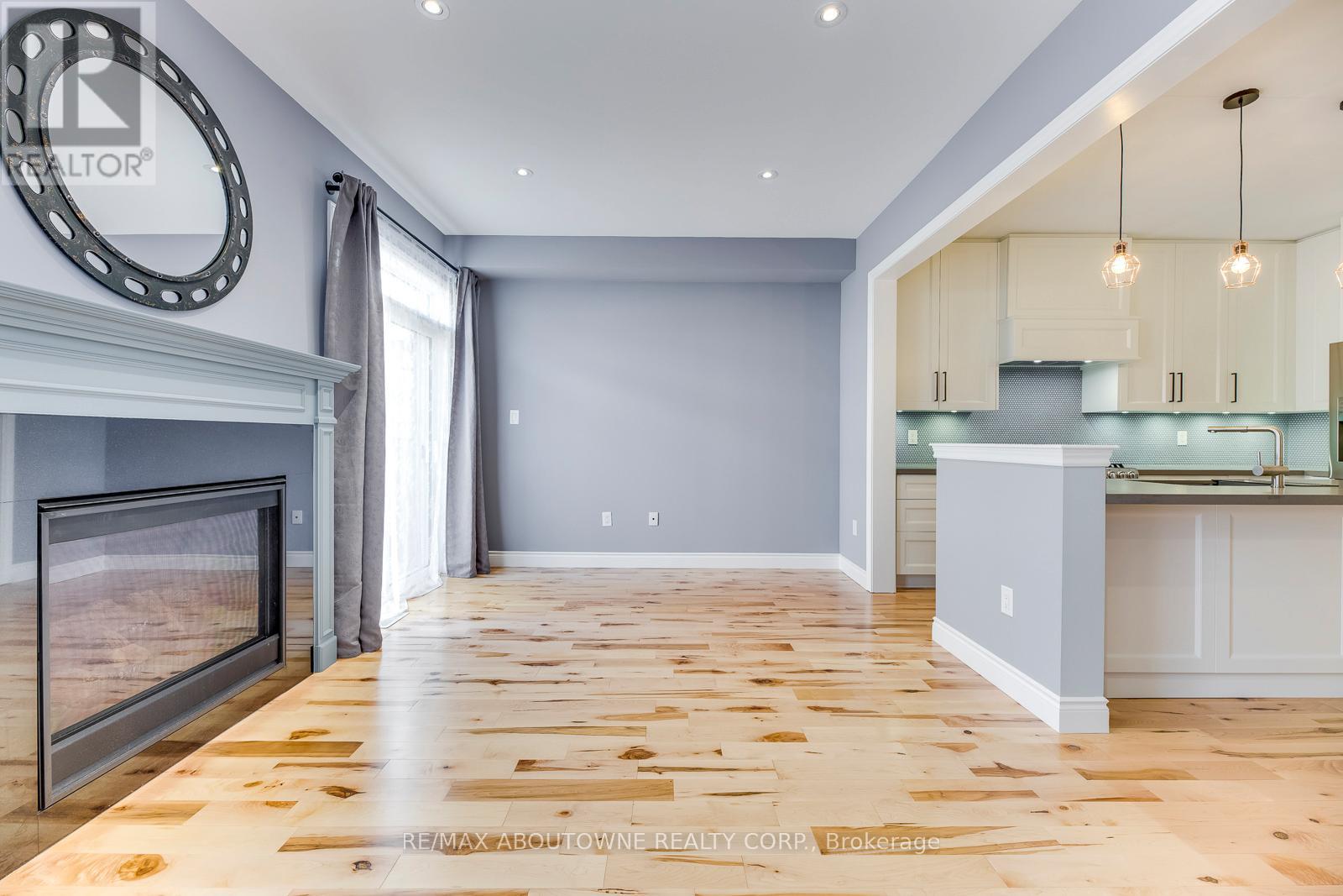 365 Leadwood Gate, Oakville, Ontario  L6M 1L7 - Photo 21 - W12665616