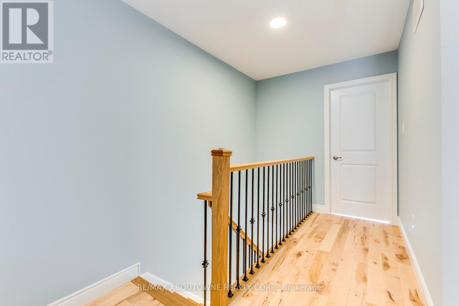 365 Leadwood Gate, Oakville, Ontario  L6M 1L7 - Photo 35 - W12665616