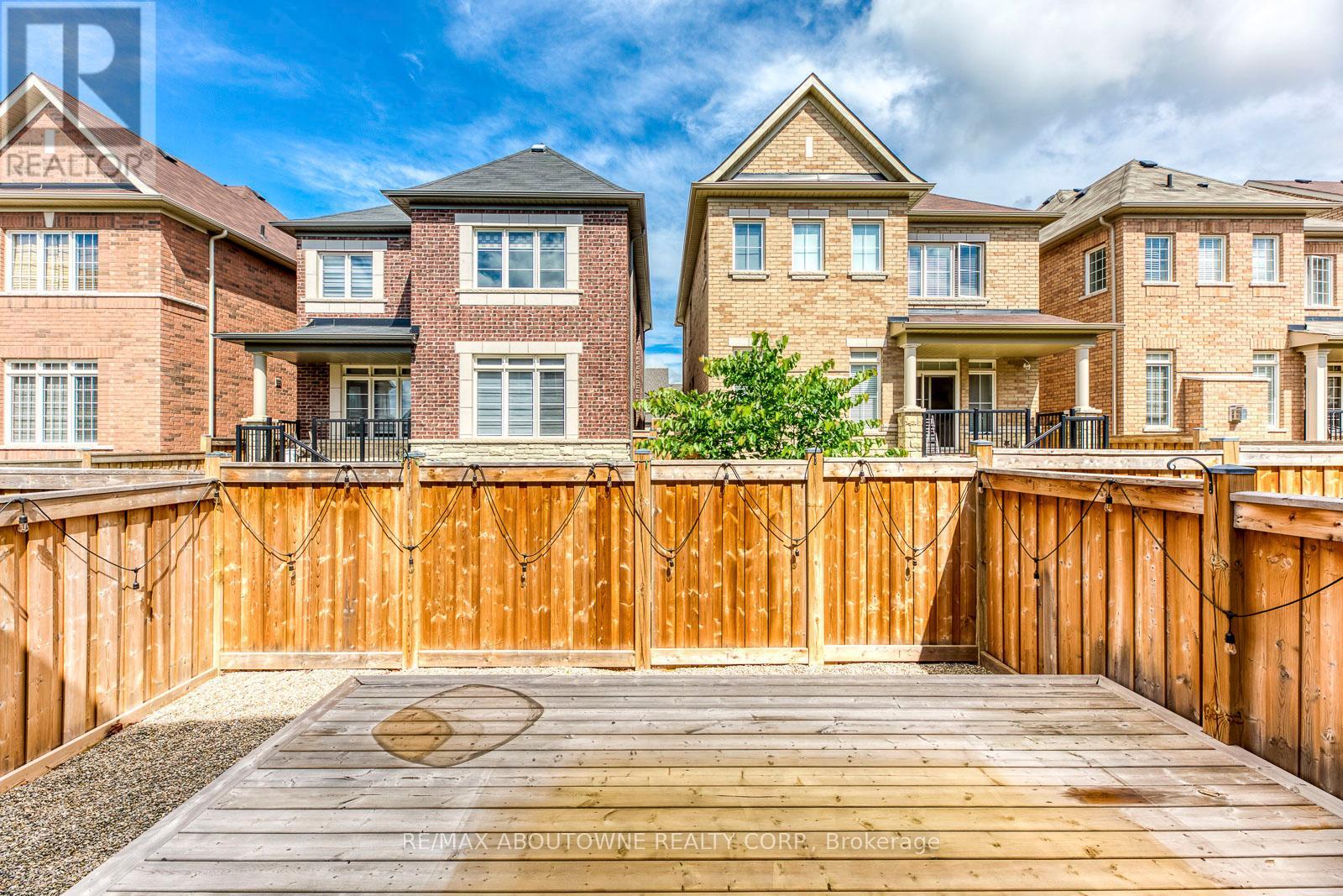 365 Leadwood Gate, Oakville, Ontario  L6M 1L7 - Photo 43 - W12665616