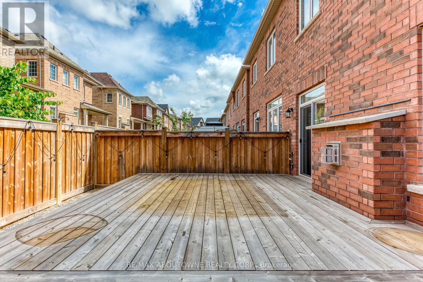 365 Leadwood Gate, Oakville, Ontario  L6M 1L7 - Photo 45 - W12665616