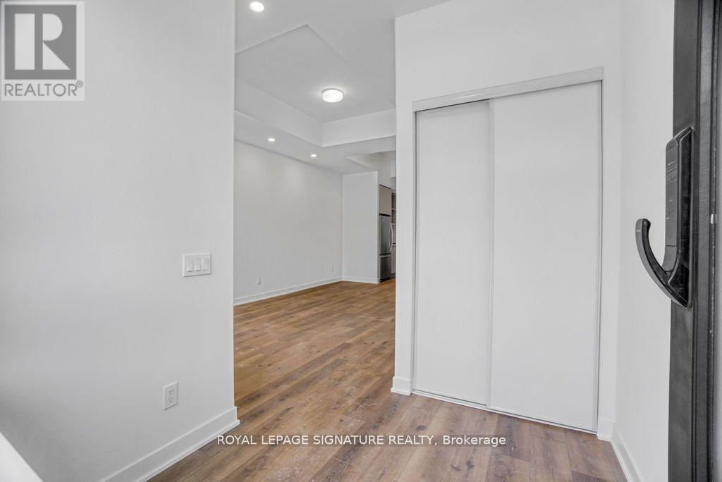 147 - 3025 Trailside Drive, Oakville, Ontario  L6M 4M2 - Photo 6 - W12665642