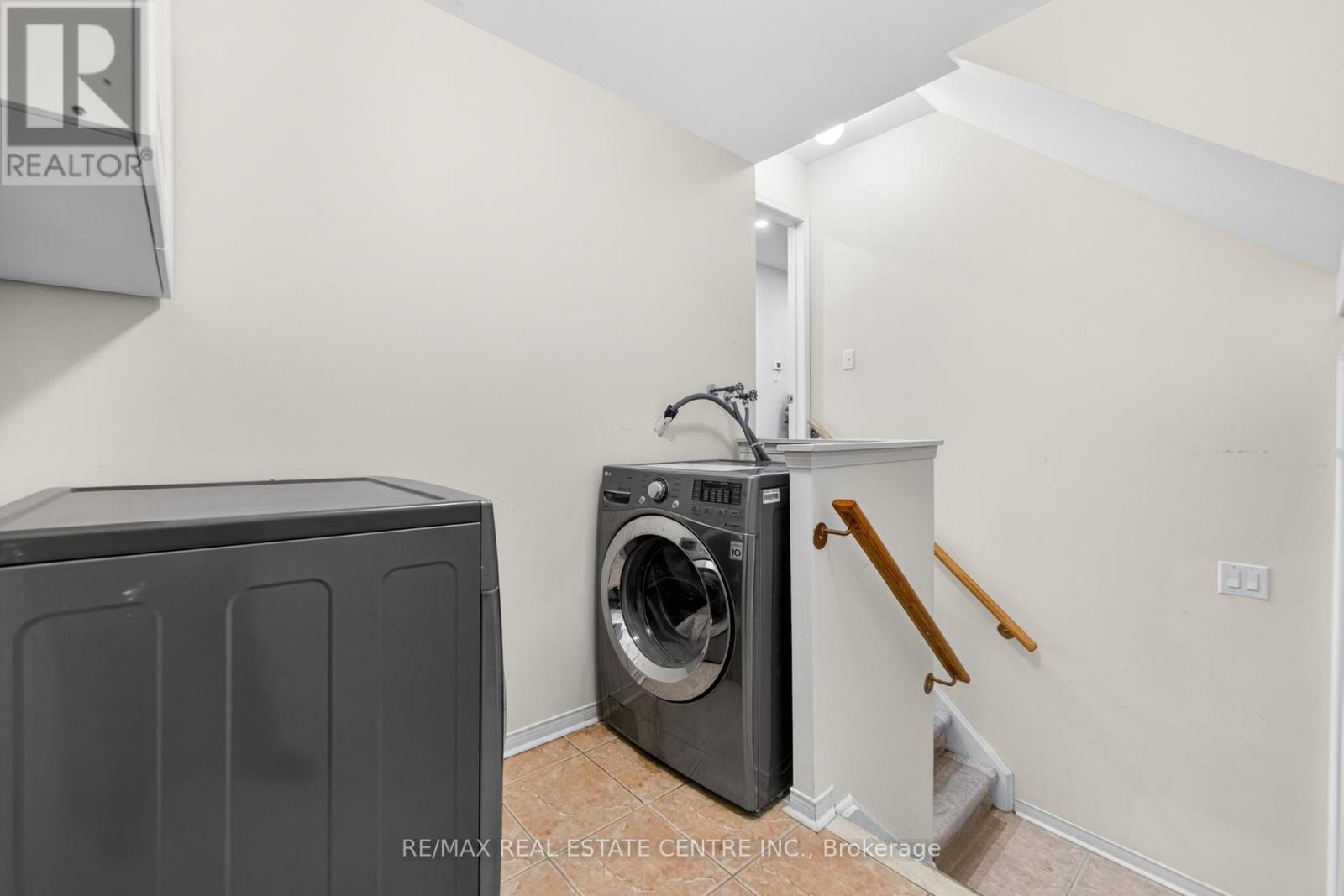 41 Sunnyview Road, Brampton, Ontario  L7A 3E4 - Photo 20 - W12665666