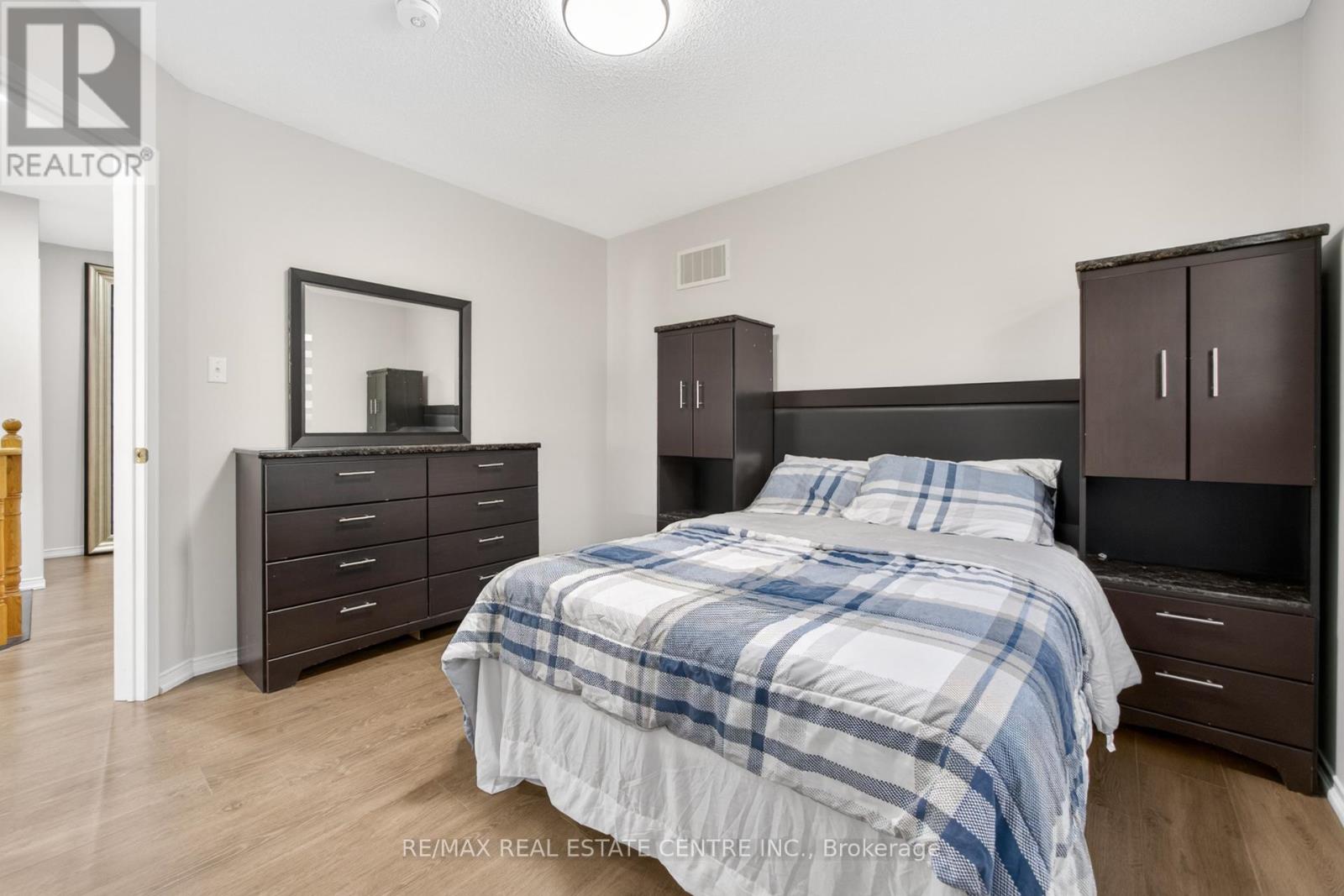 41 Sunnyview Road, Brampton, Ontario  L7A 3E4 - Photo 31 - W12665666