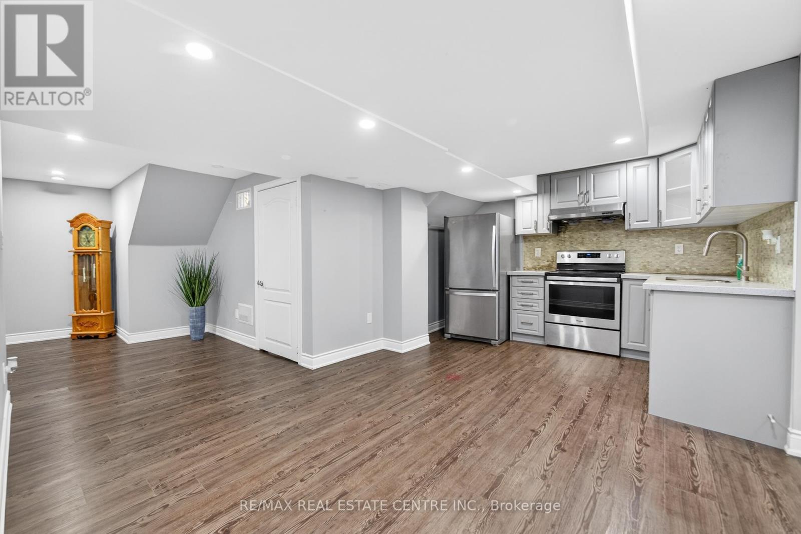 41 Sunnyview Road, Brampton, Ontario  L7A 3E4 - Photo 42 - W12665666