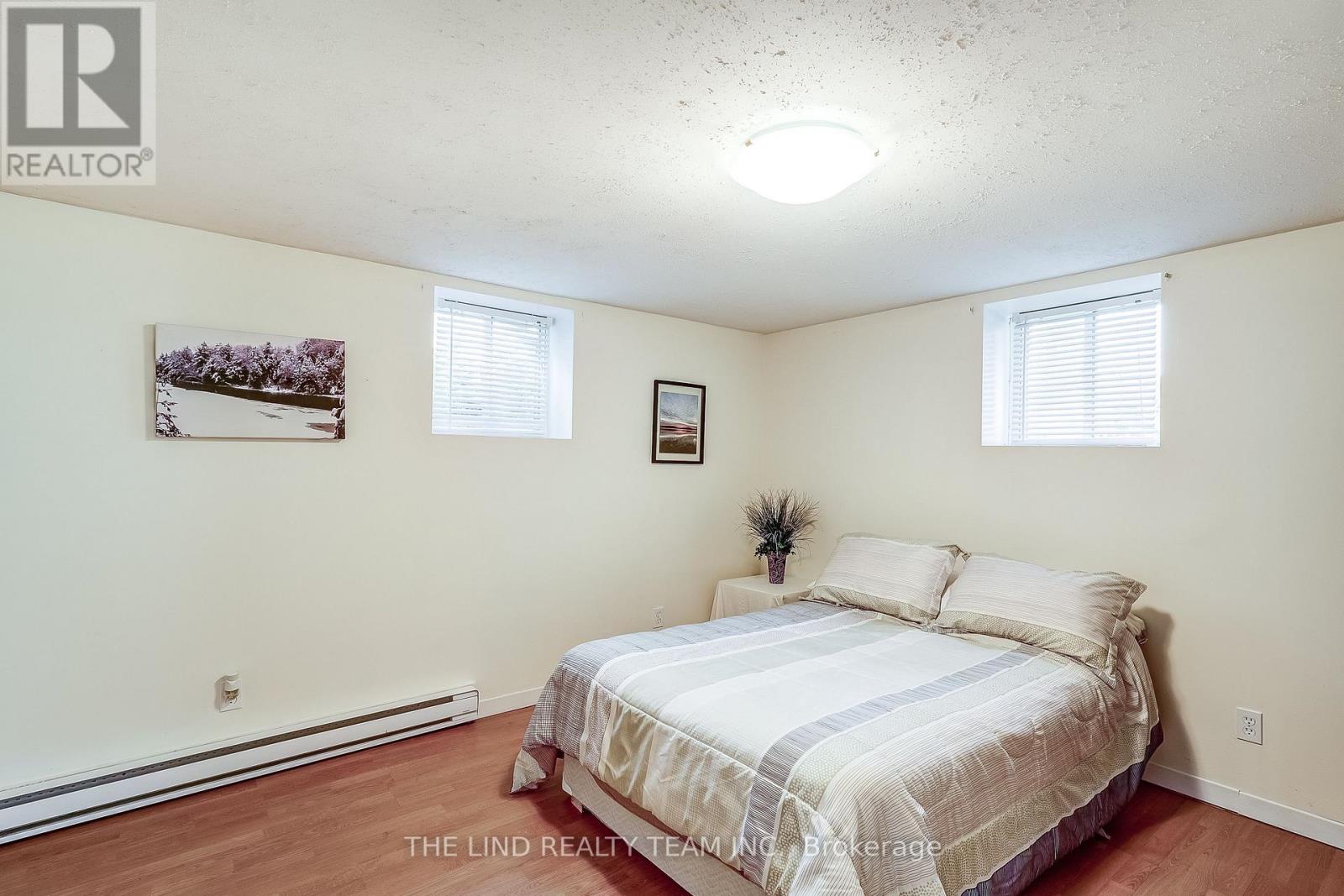 949 Raymond Road, Muskoka Lakes, Ontario  P0B 1M0 - Photo 18 - X12438126