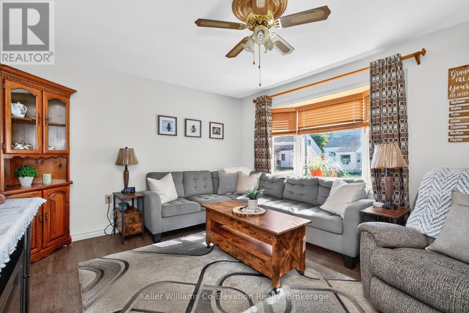 268 Elizabeth Street, Midland, Ontario  L4R 1Y6 - Photo 6 - S12442125