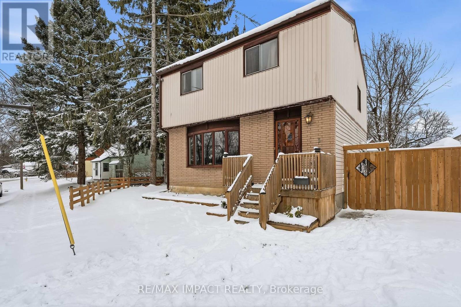 5 MARTHA STREET, Port Hope, Ontario