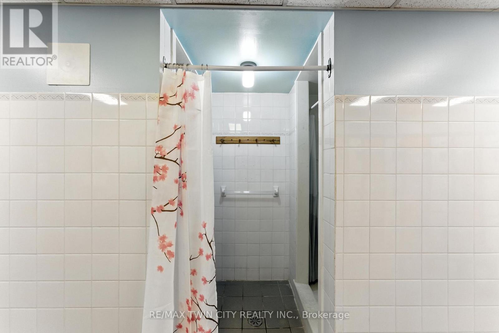 1104 - 237 King Street W, Cambridge, Ontario  N3H 5L2 - Photo 35 - X12665588