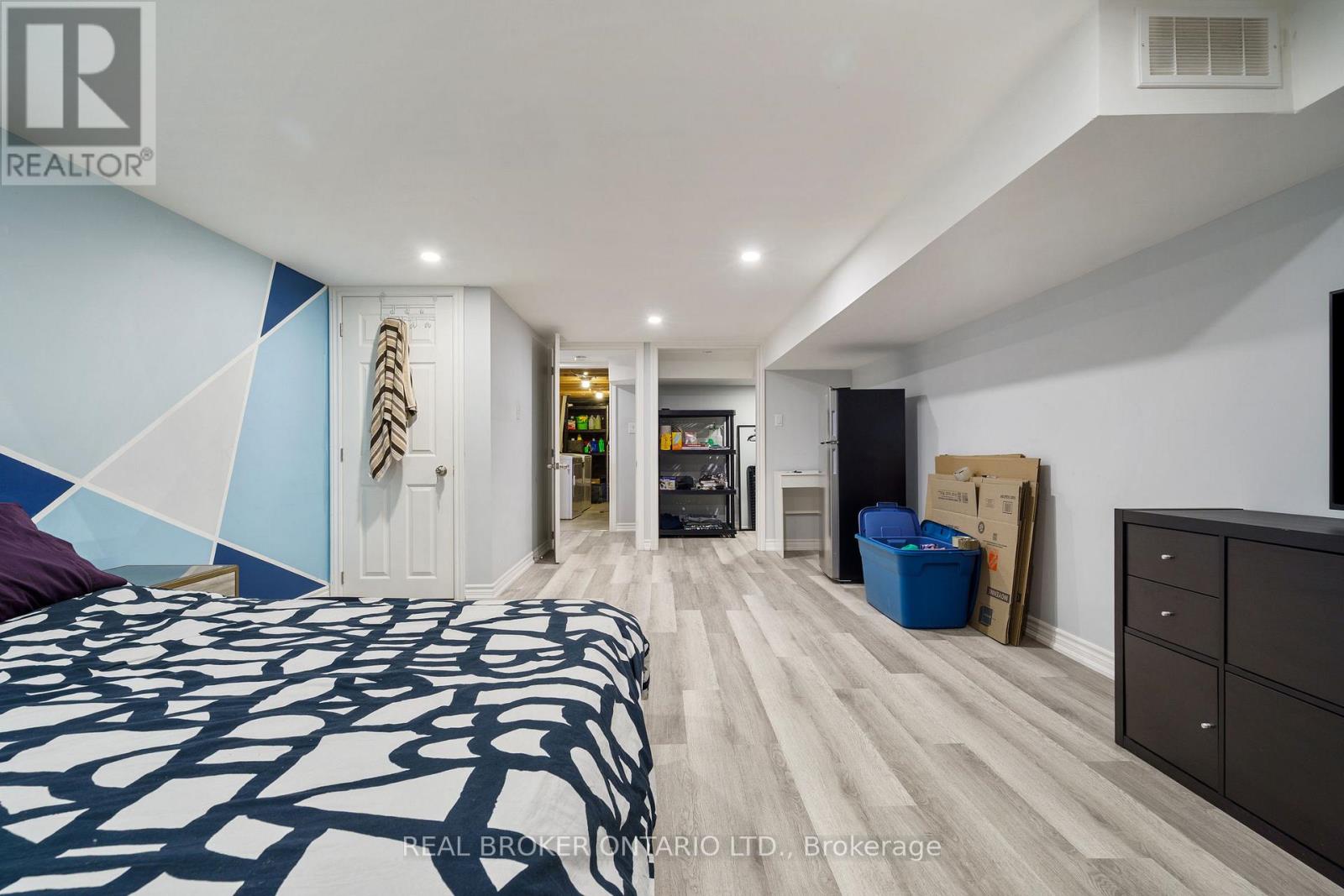 232 Wellington Street N, Hamilton, Ontario  L8L 5A8 - Photo 49 - X12665622