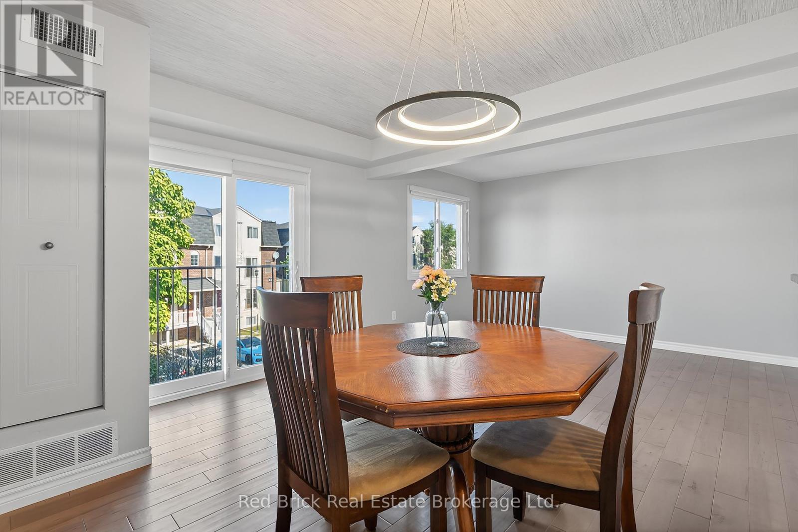 221 - 458 JANEFIELD AVENUE, Guelph, Ontario