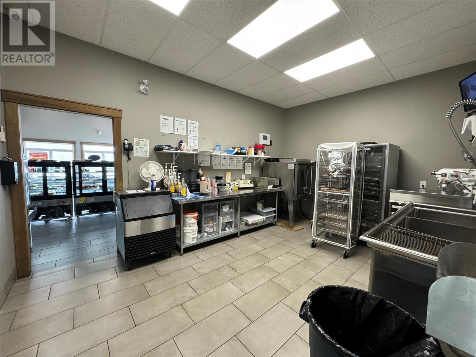 120-122 Canada Drive, Harbour Breton, Newfoundland & Labrador  A0H 1P0 - Photo 4 - 1268161