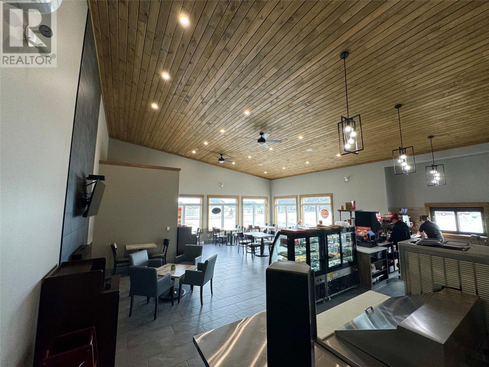 120-122 Canada Drive, Harbour Breton, Newfoundland & Labrador  A0H 1P0 - Photo 6 - 1268161