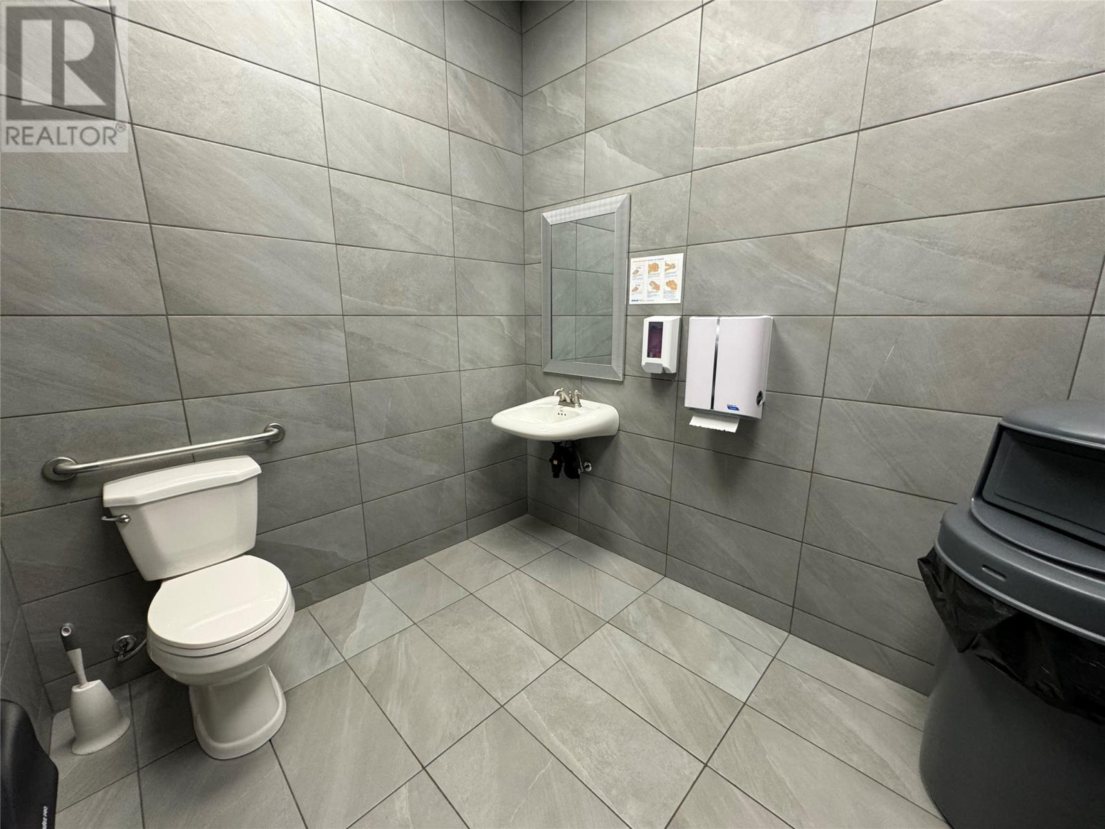 120-122 Canada Drive, Harbour Breton, Newfoundland & Labrador  A0H 1P0 - Photo 8 - 1268161