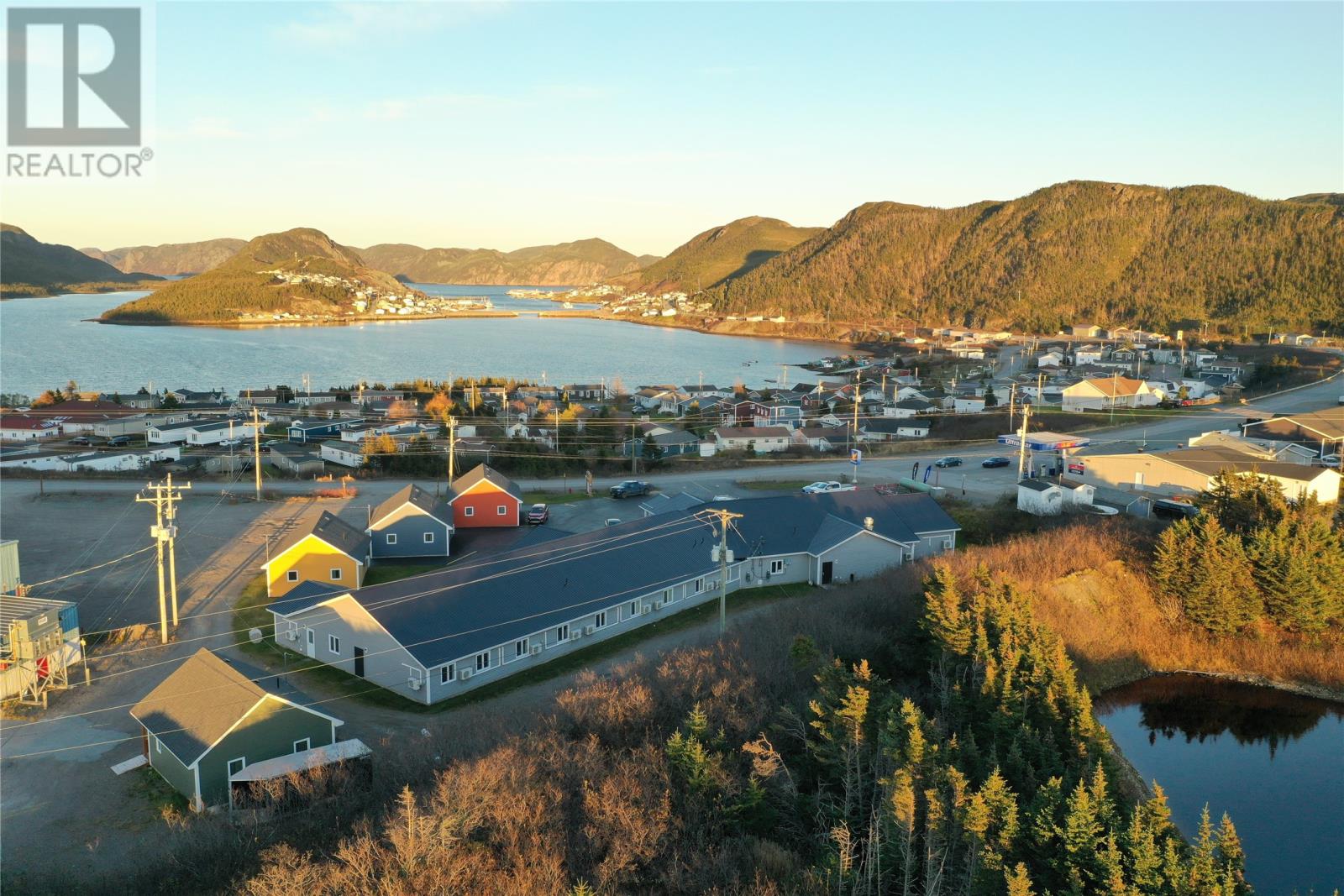 96-98 Canada Drive, Harbour Breton, Newfoundland & Labrador  A0H 1P0 - Photo 11 - 1268159