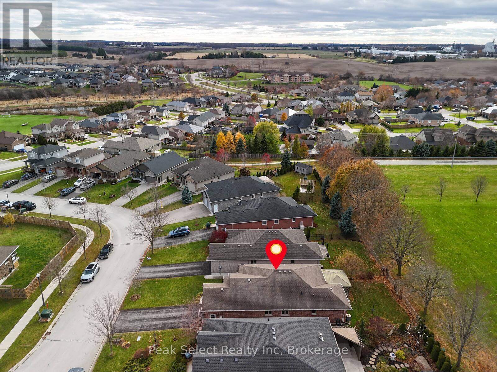 34 Homefield Court, St. Marys, Ontario N4X 0A4 - Photo 6 - X12577662