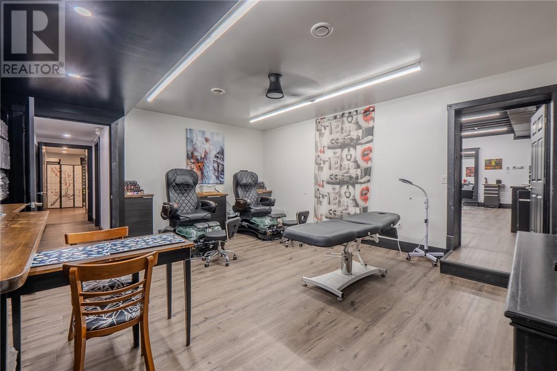 201 Nipissing Street, West Nipissing, Ontario  P2B 1K4 - Photo 11 - 2126005