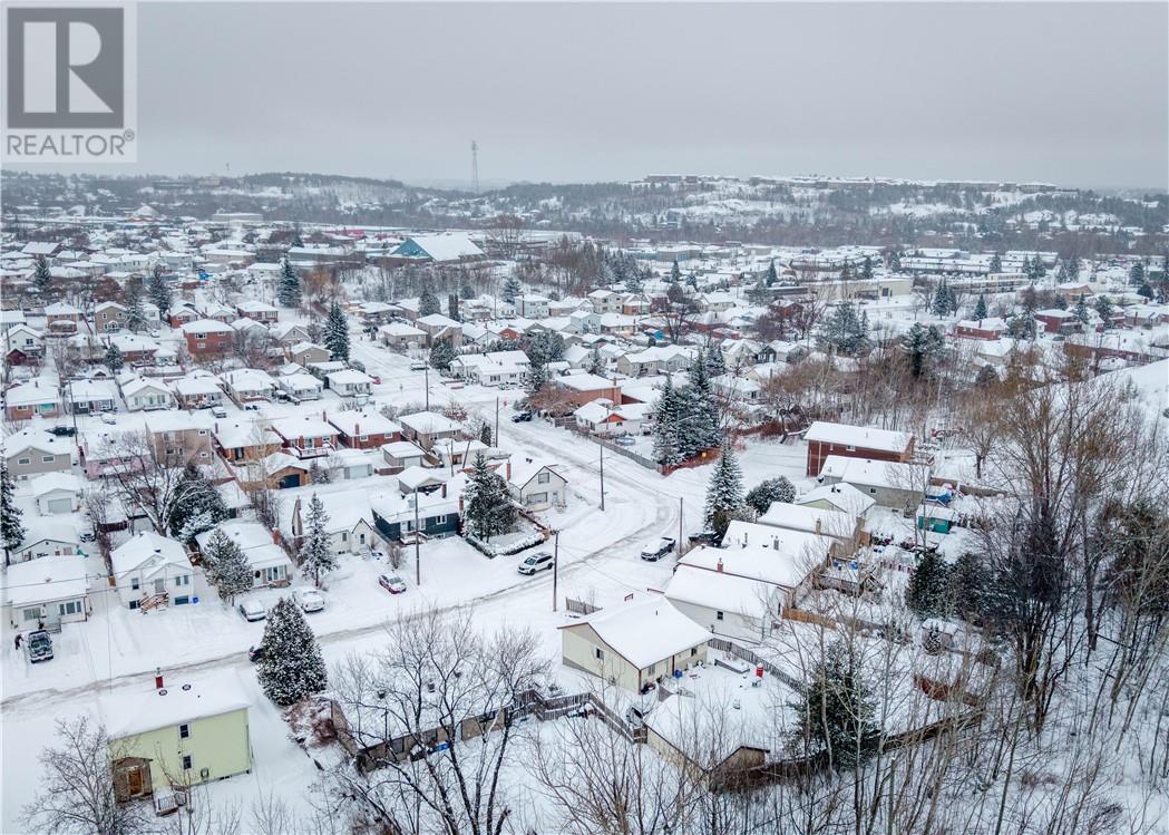 147 Walter Avenue, Sudbury, Ontario  P3C 3B2 - Photo 8 - 2126000
