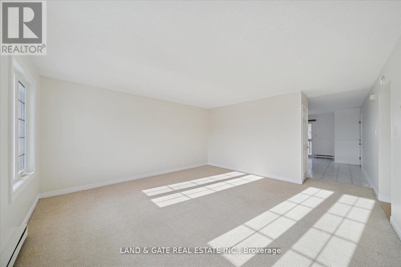 314 Hillside Avenue, Oshawa, Ontario  L1J 1T5 - Photo 10 - E12665744