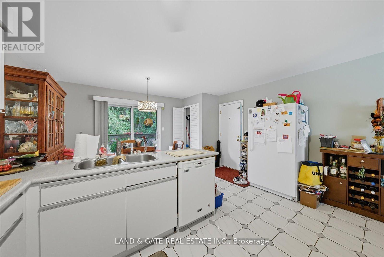 314 Hillside Avenue, Oshawa, Ontario  L1J 1T5 - Photo 30 - E12665744