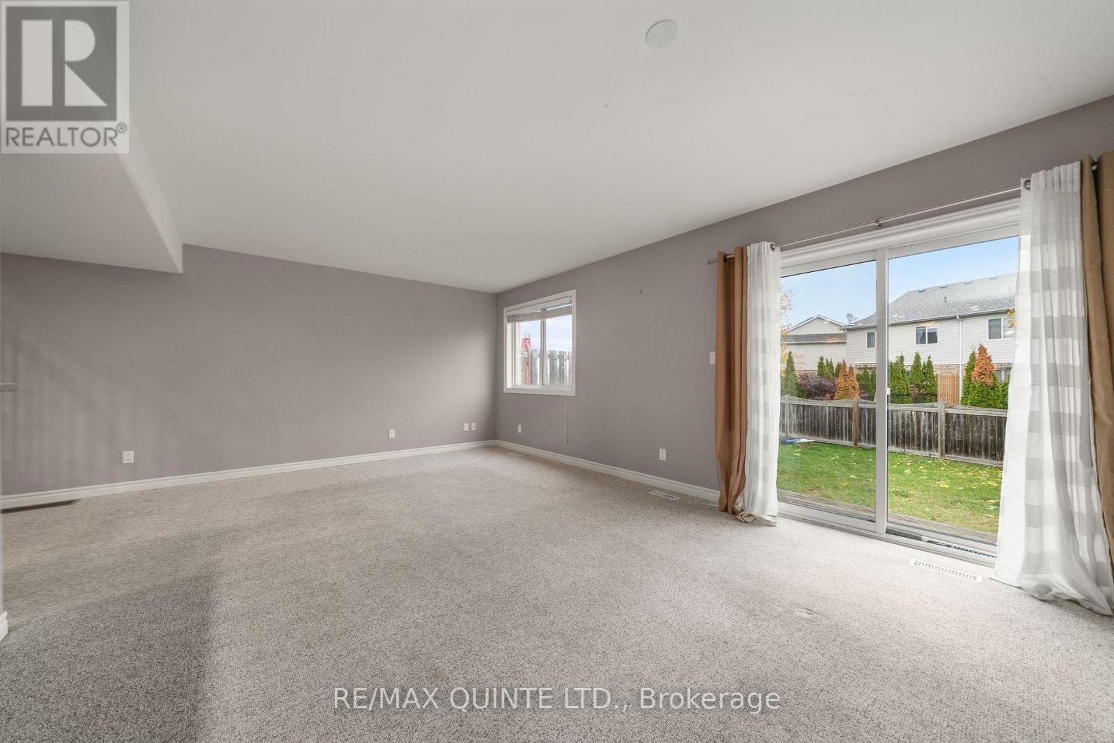 31 Sarah Court, Belleville (Belleville Ward), Ontario  K8P 0A1 - Photo 17 - X12665766