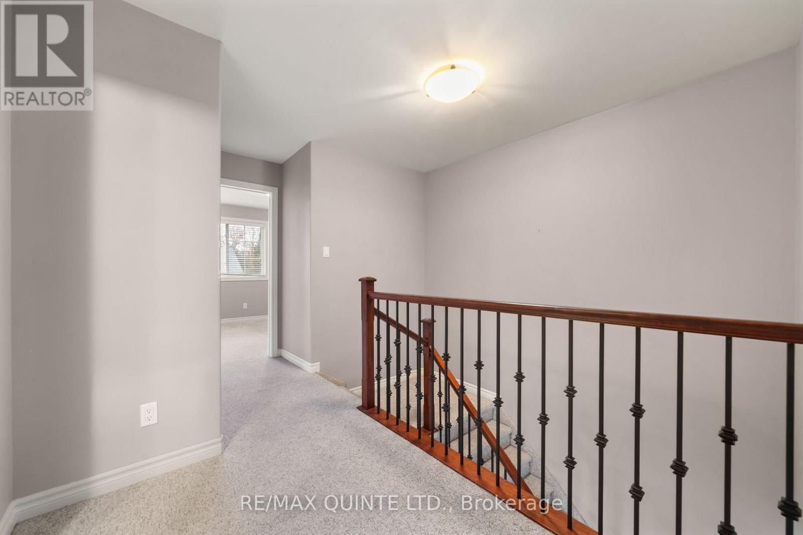 31 Sarah Court, Belleville (Belleville Ward), Ontario  K8P 0A1 - Photo 18 - X12665766