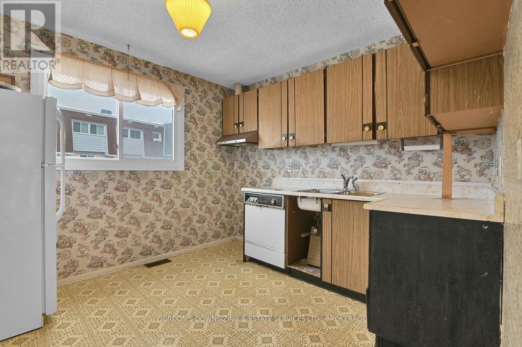 199 Birch Hill Private, Ottawa, Ontario  K1K 3Y5 - Photo 14 - X12665810