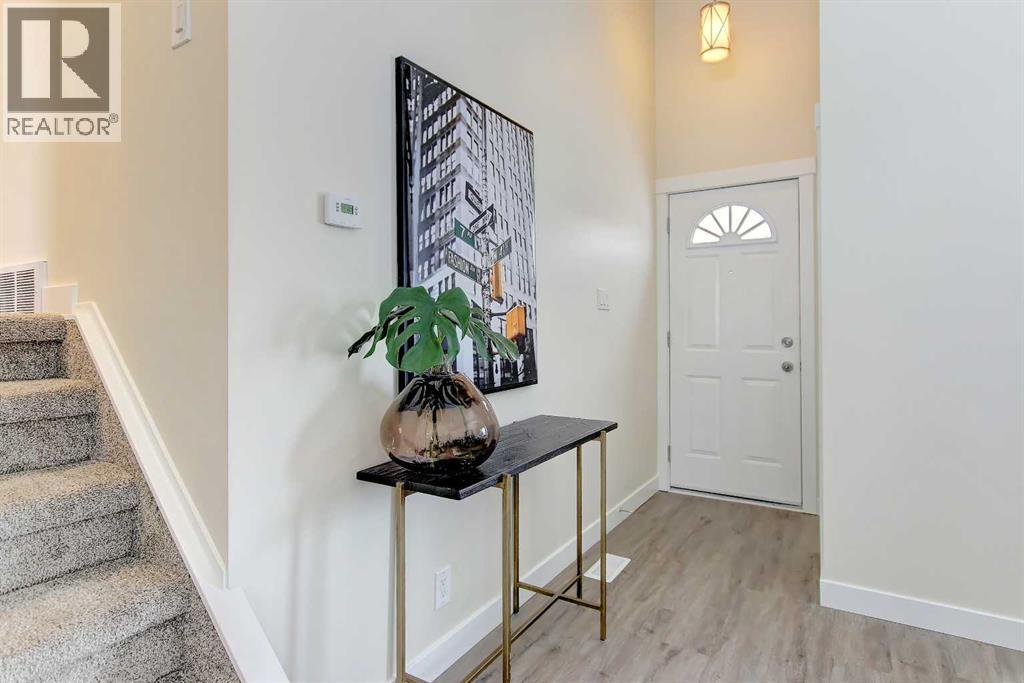 272 Acadia Drive Se, Calgary, Alberta  T2J 0A7 - Photo 2 - A2232522