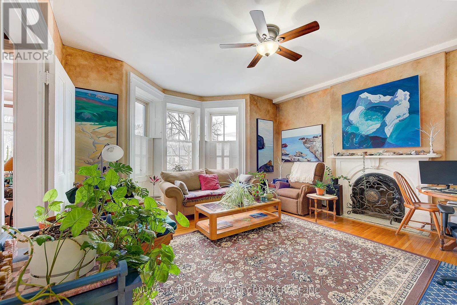 5 - 49 Ridout Street S, London South, Ontario  N6C 3W8 - Photo 3 - X12665808