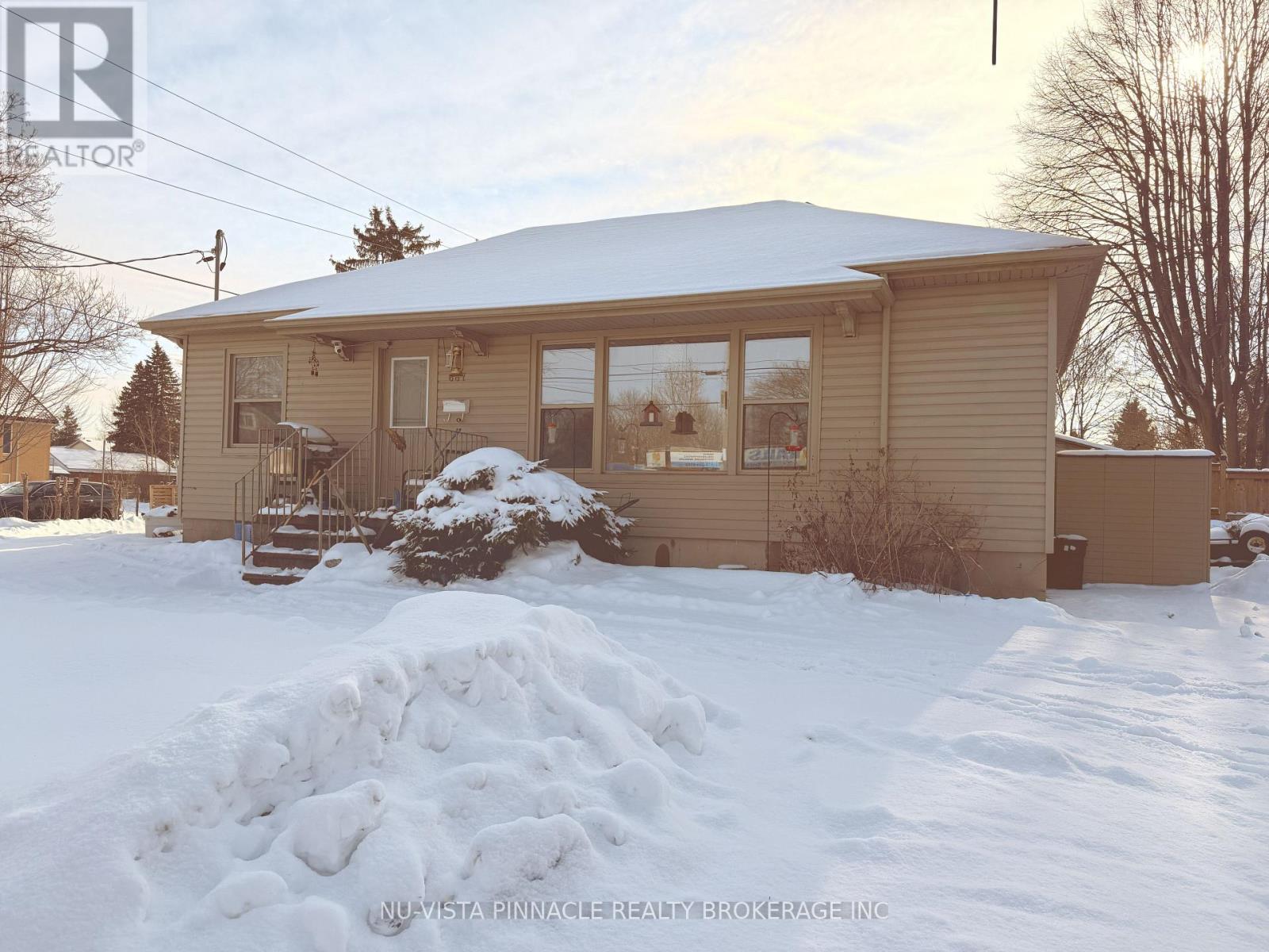 687 Cheapside Street, London East, Ontario  N5Y 3Y3 - Photo 1 - X12665814