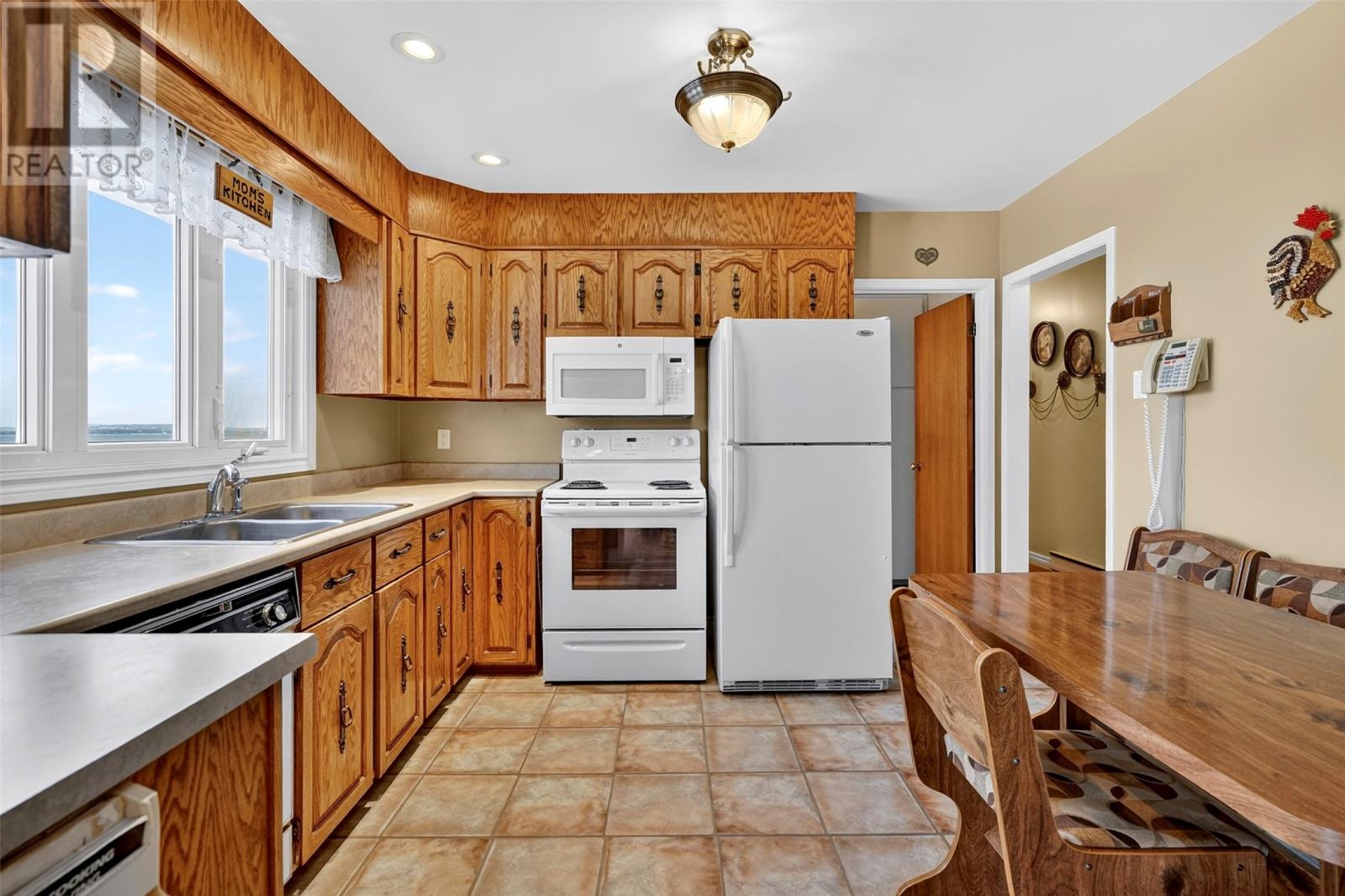 274 Bishops Cove Road, Bishops Cove, Newfoundland & Labrador  A0A 3X1 - Photo 17 - 1293453