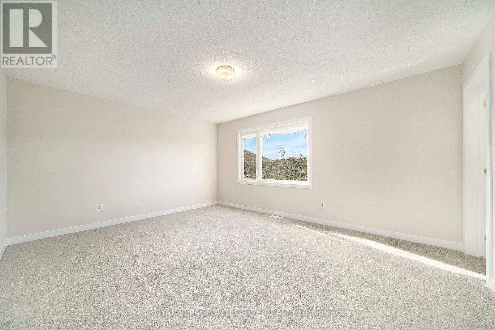 684 Expansion Road, Ottawa, Ontario  K2J 7G4 - Photo 6 - X12665712