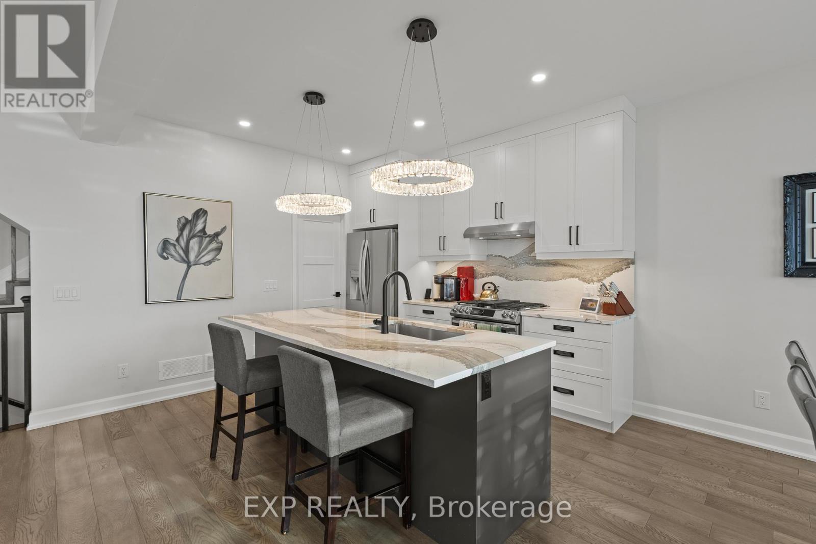 3919 Mitchell Crescent, Fort Erie, Ontario  L0S 1S0 - Photo 13 - X12665694