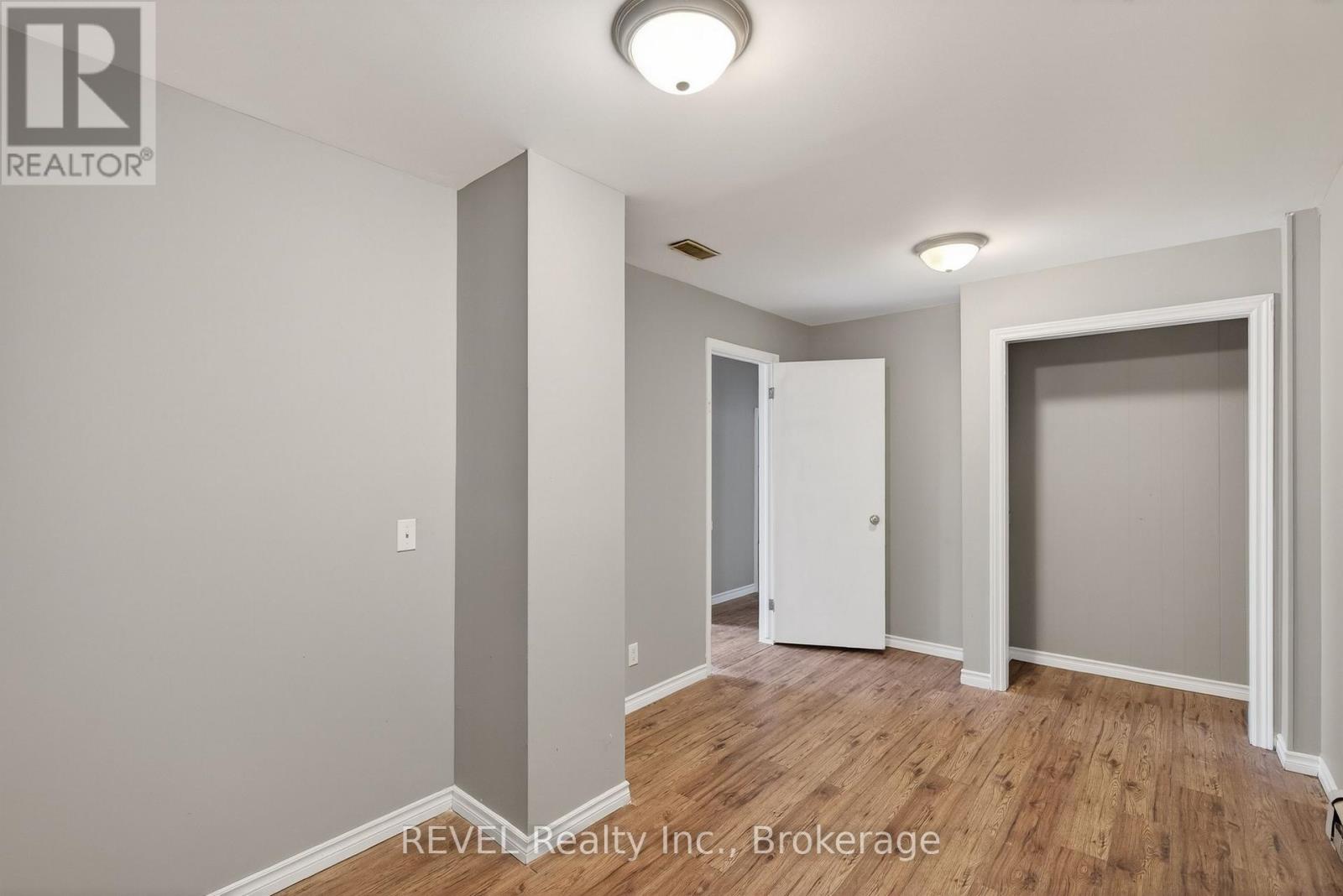 229 Main Street W, Port Colborne, Ontario  L3K 3V7 - Photo 16 - X12665708