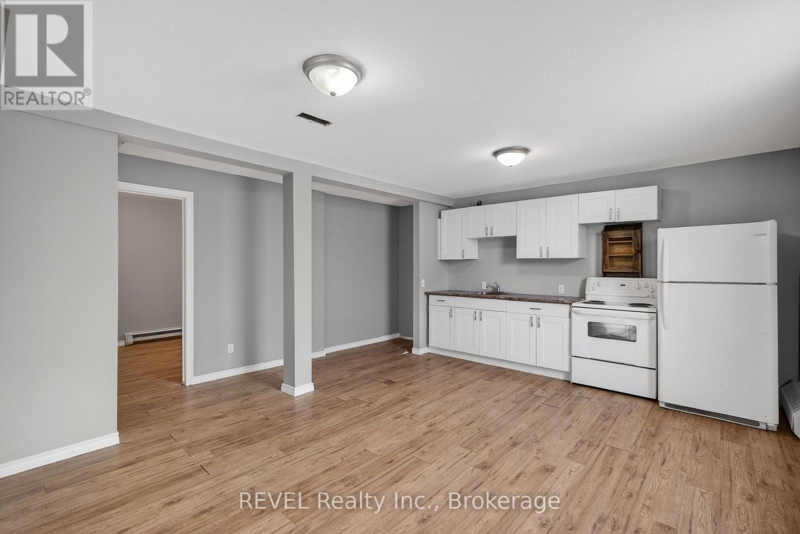 229 Main Street W, Port Colborne, Ontario  L3K 3V7 - Photo 18 - X12665708