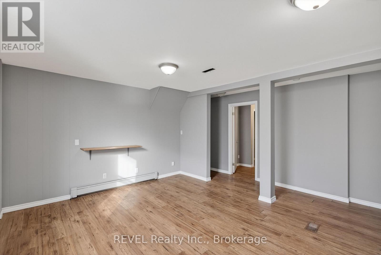 229 Main Street W, Port Colborne, Ontario  L3K 3V7 - Photo 19 - X12665708