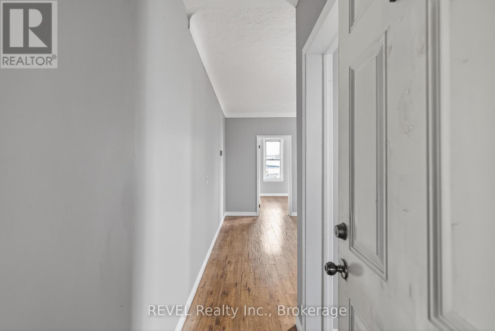 229 Main Street W, Port Colborne, Ontario  L3K 3V7 - Photo 22 - X12665708