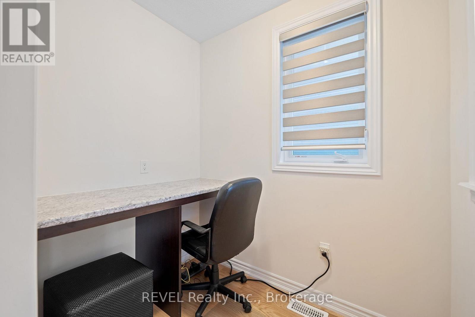 22 Peach Street, Thorold, Ontario  L2E 6S4 - Photo 13 - X12665732