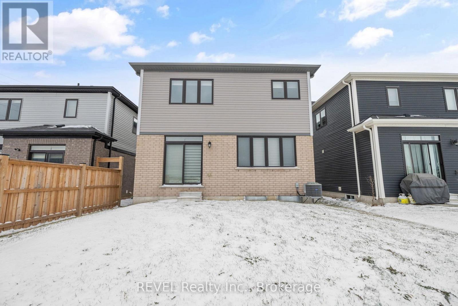 22 Peach Street, Thorold, Ontario  L2E 6S4 - Photo 25 - X12665732