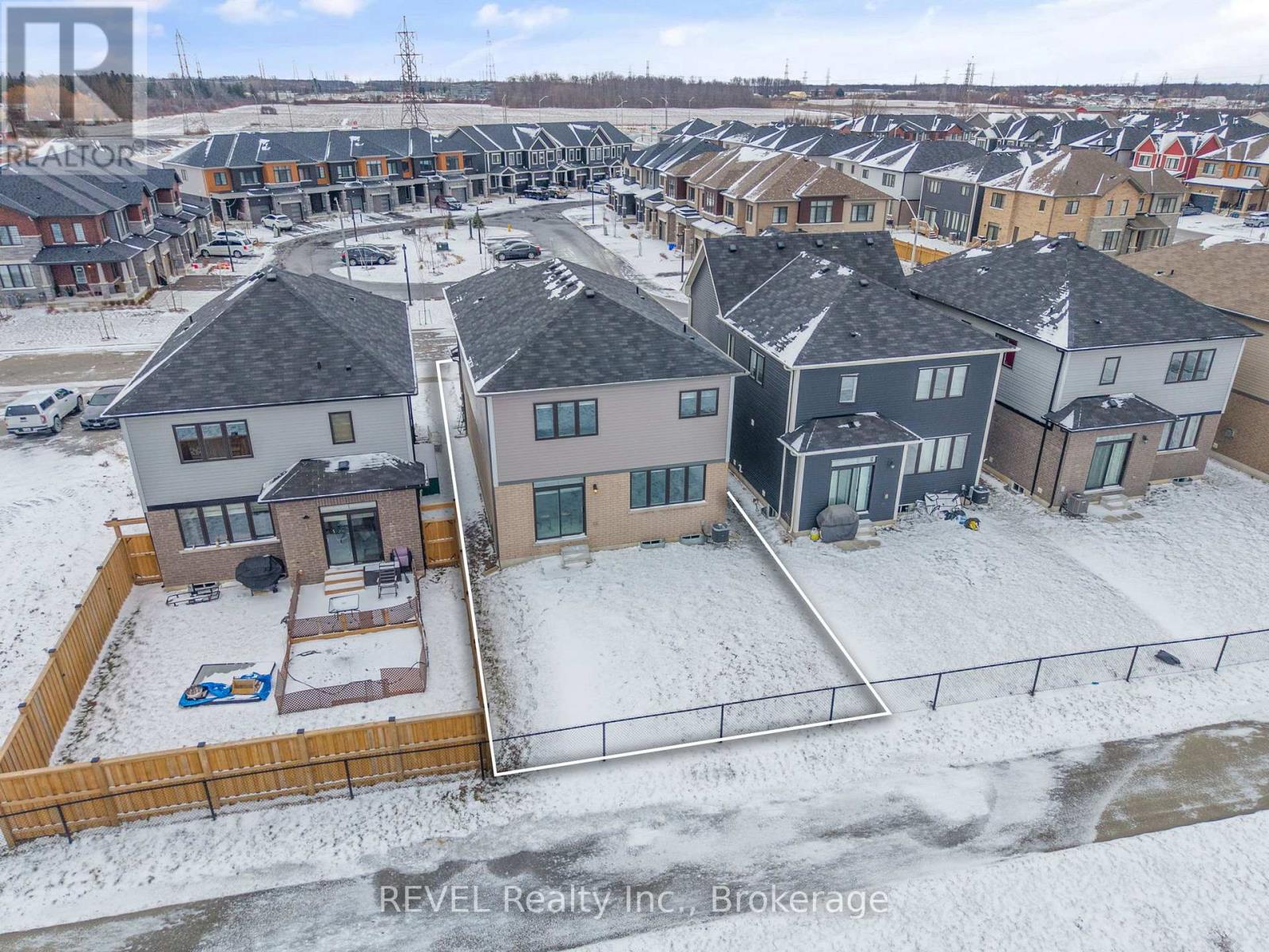 22 Peach Street, Thorold, Ontario  L2E 6S4 - Photo 29 - X12665732