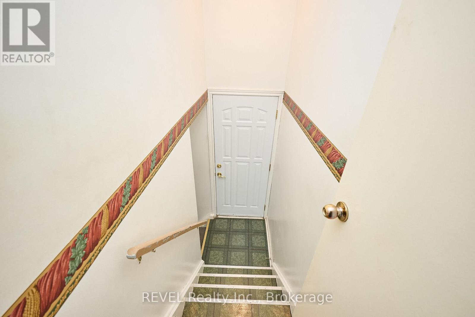 7067 Centennial Street, Niagara Falls, Ontario  L2G 2Z2 - Photo 14 - X12665784