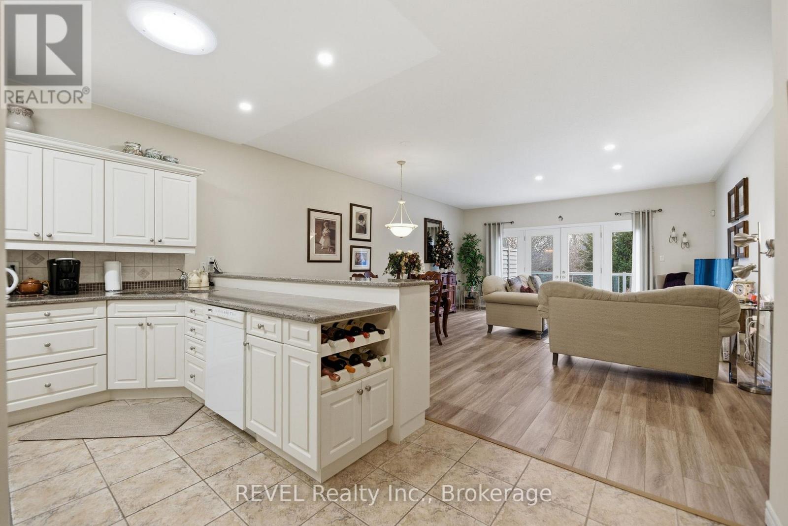 6295 Forest Ridge Drive, Niagara Falls, Ontario  L2J 4K2 - Photo 11 - X12665822