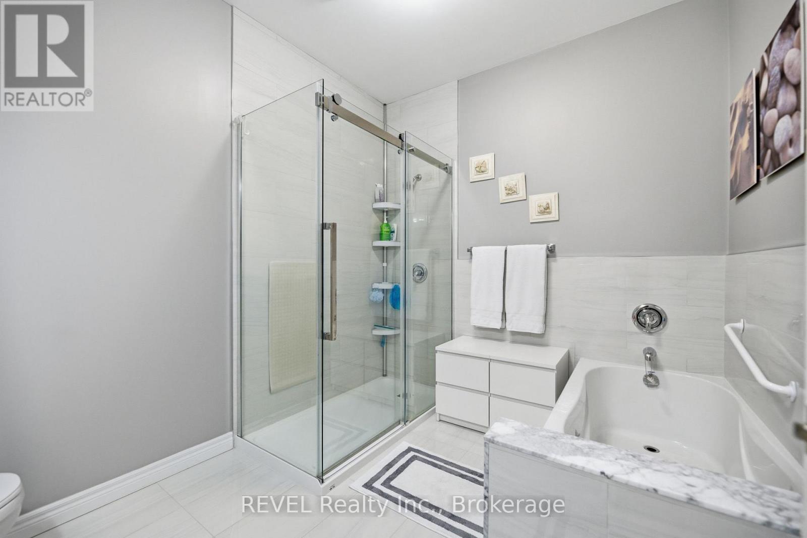 6295 Forest Ridge Drive, Niagara Falls, Ontario  L2J 4K2 - Photo 23 - X12665822