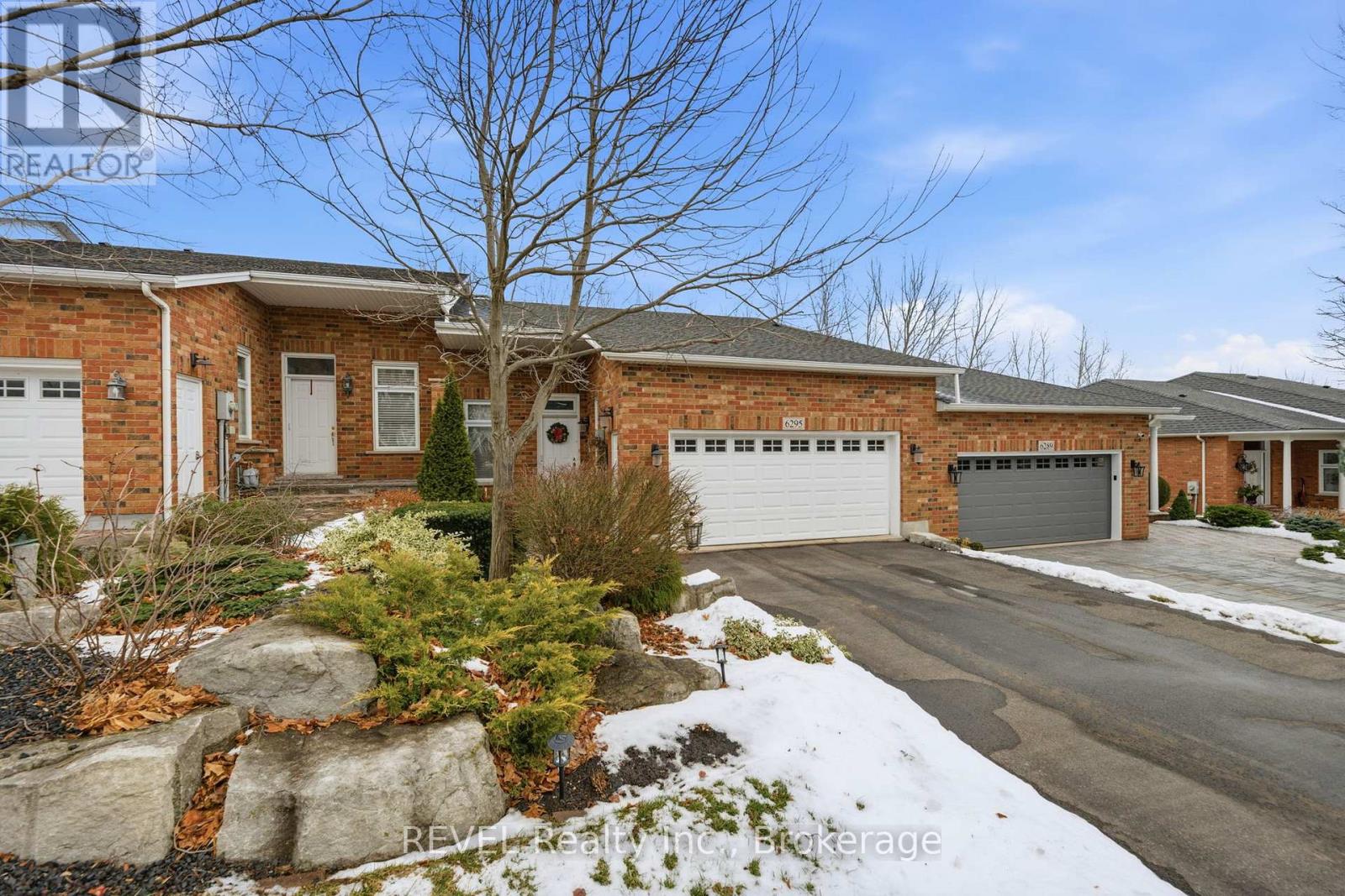 6295 Forest Ridge Drive, Niagara Falls, Ontario  L2J 4K2 - Photo 3 - X12665822