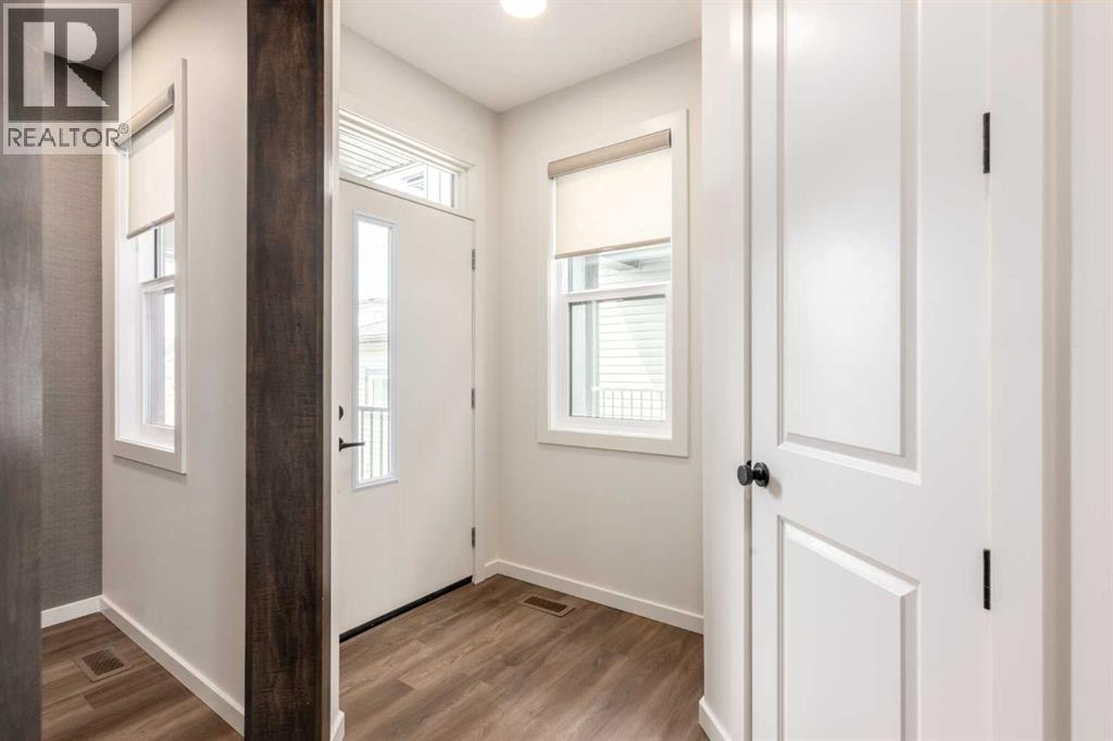 58 Starling Passage Nw, Calgary, Alberta  T3P 2V9 - Photo 8 - A2261744