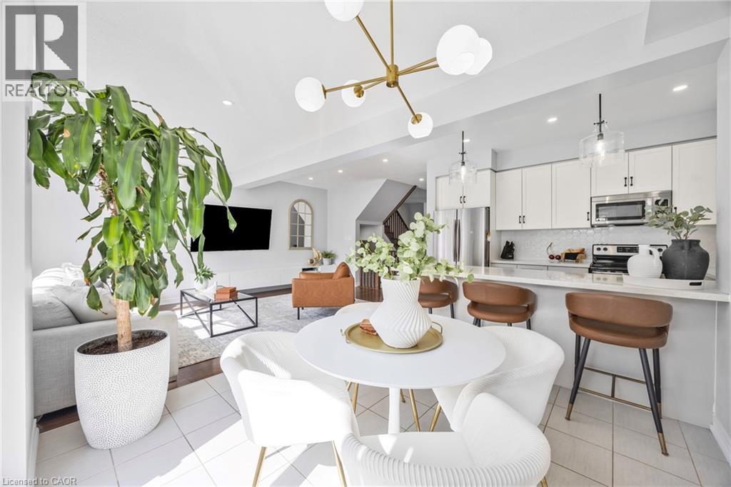 209 Echovalley Drive, Stoney Creek, Ontario  L8J 0H1 - Photo 12 - 40796341